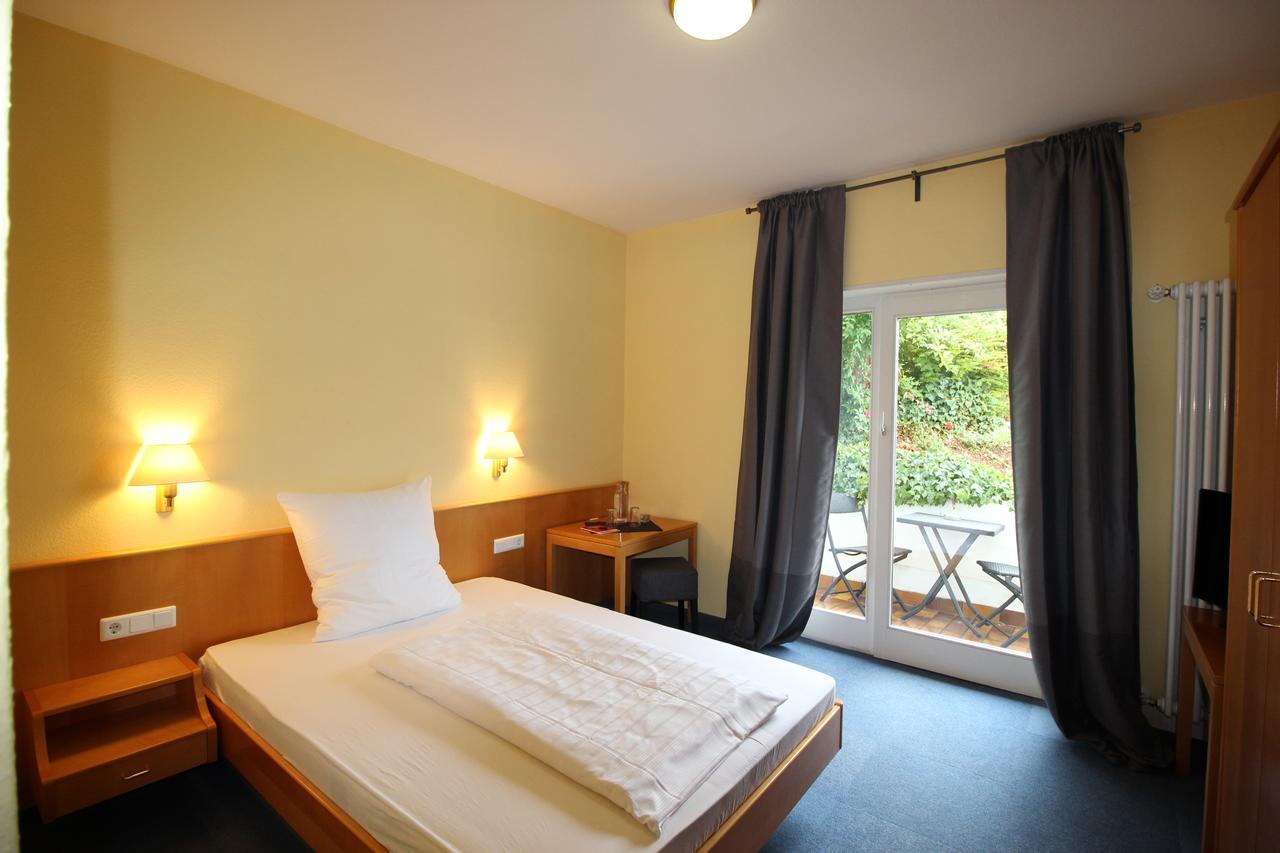 Hotel Berghof 2*